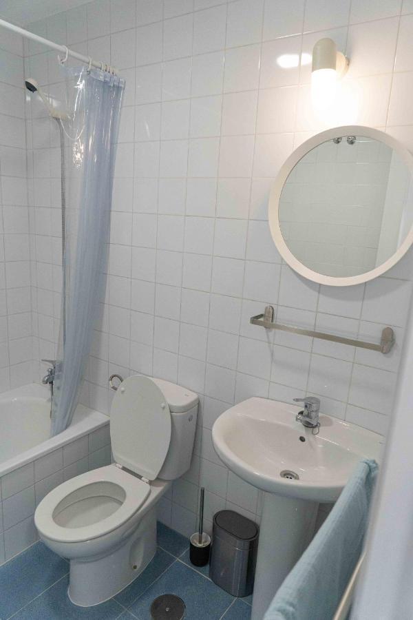 Appartamento Central Penthouse With Large Private Terrace, 2 Bd Tarifa Esterno foto