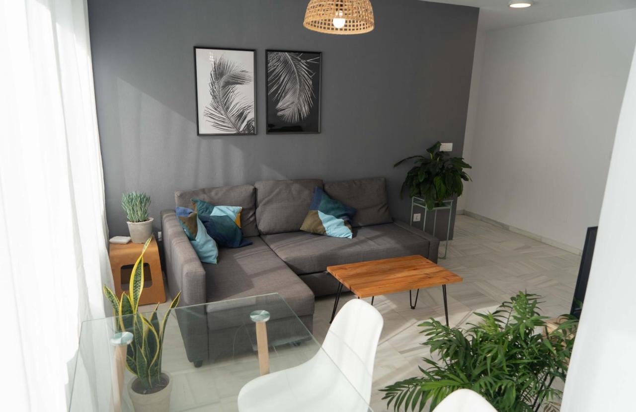 Appartamento Central Penthouse With Large Private Terrace, 2 Bd Tarifa Esterno foto